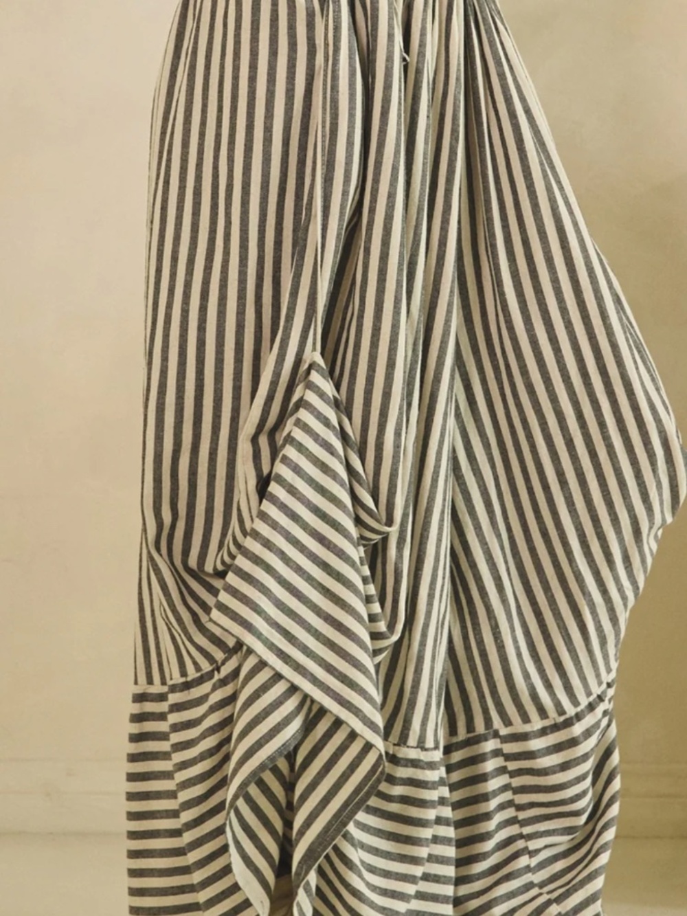 Oli & Hali Striped print Stretchy Waist Gathered Detail Wide leg Pants - Picture 4 of 9